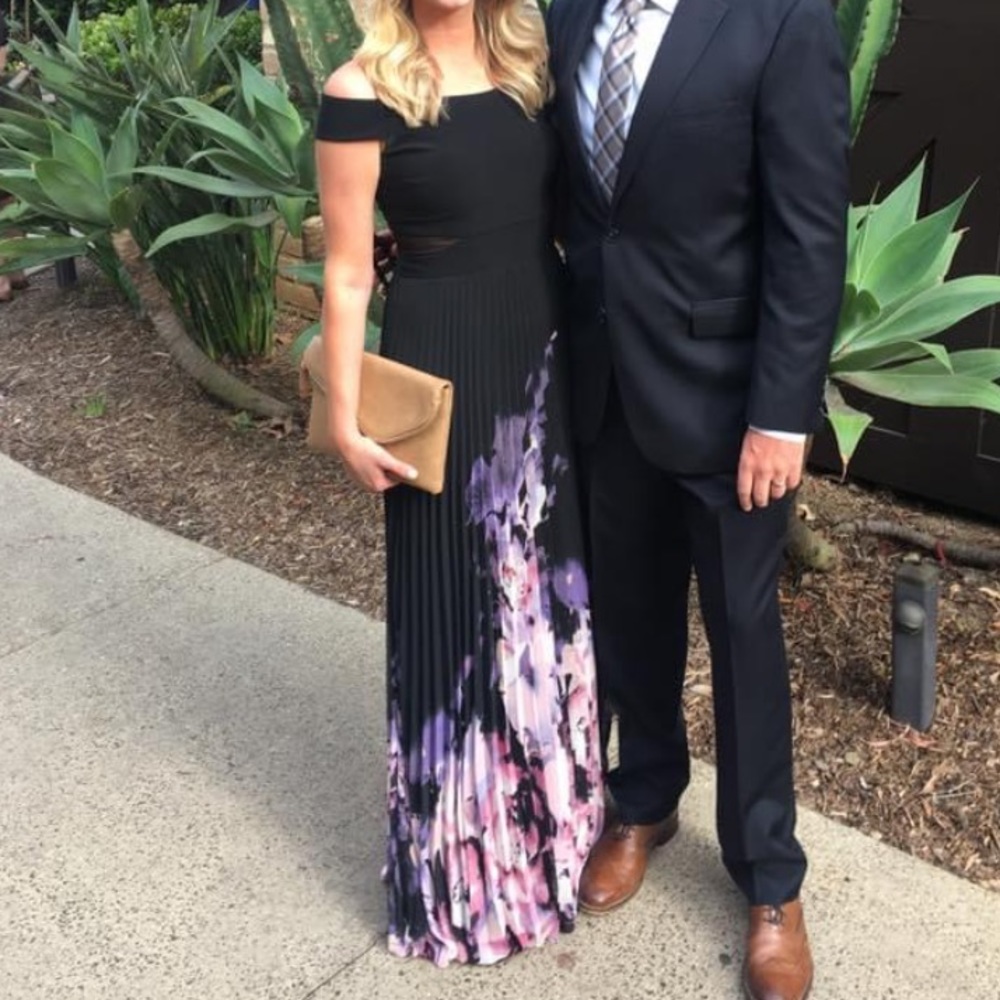 Size 6 XSCAPE dress